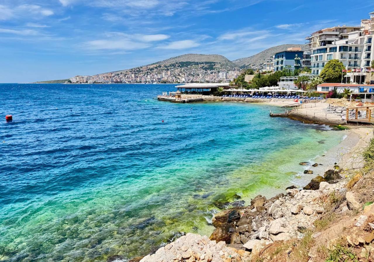 Del Mar Sea View Apartment Саранде Екстериор снимка