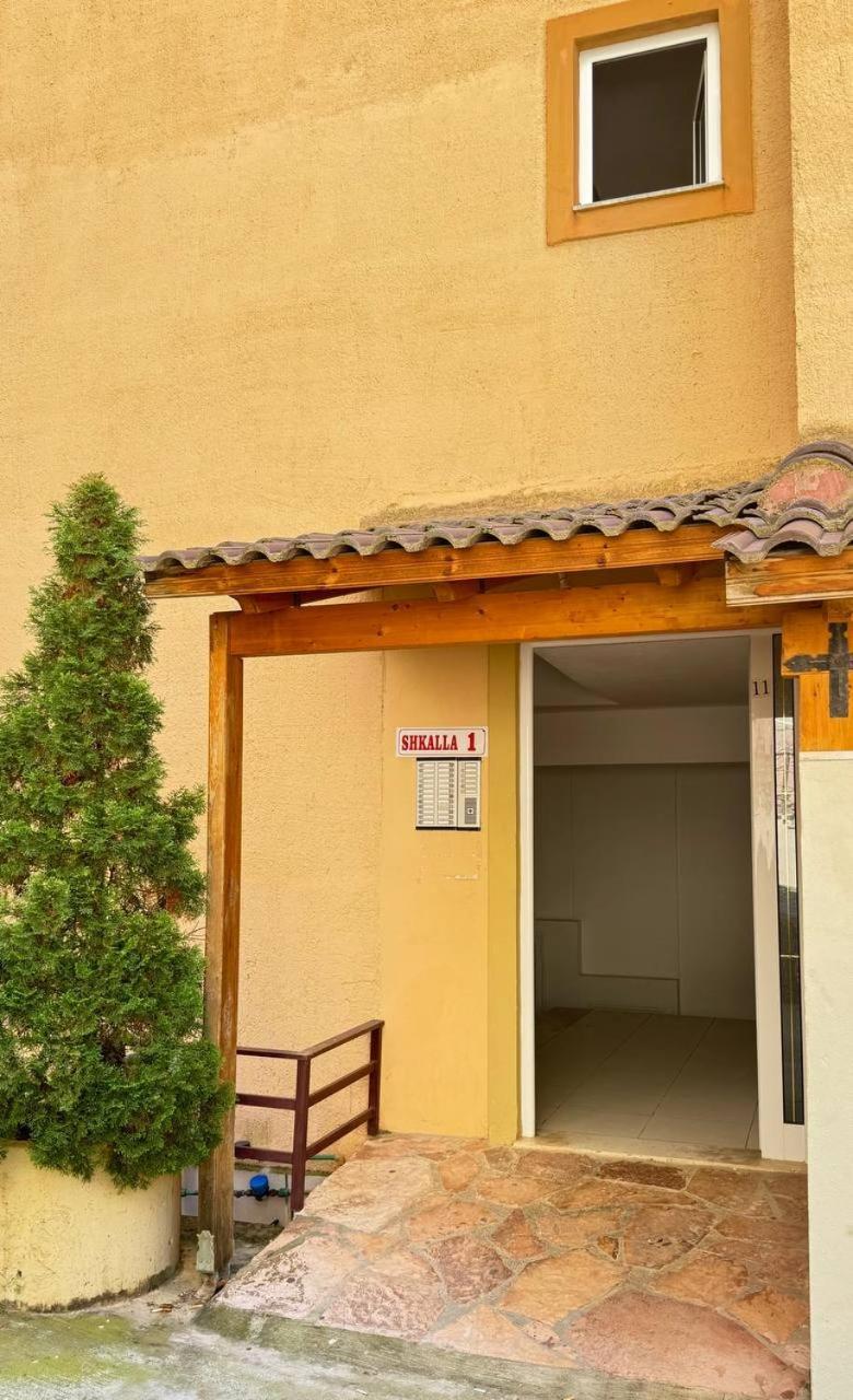 Del Mar Sea View Apartment Саранде Екстериор снимка