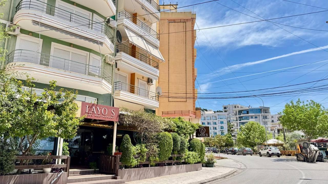 Del Mar Sea View Apartment Саранде Екстериор снимка