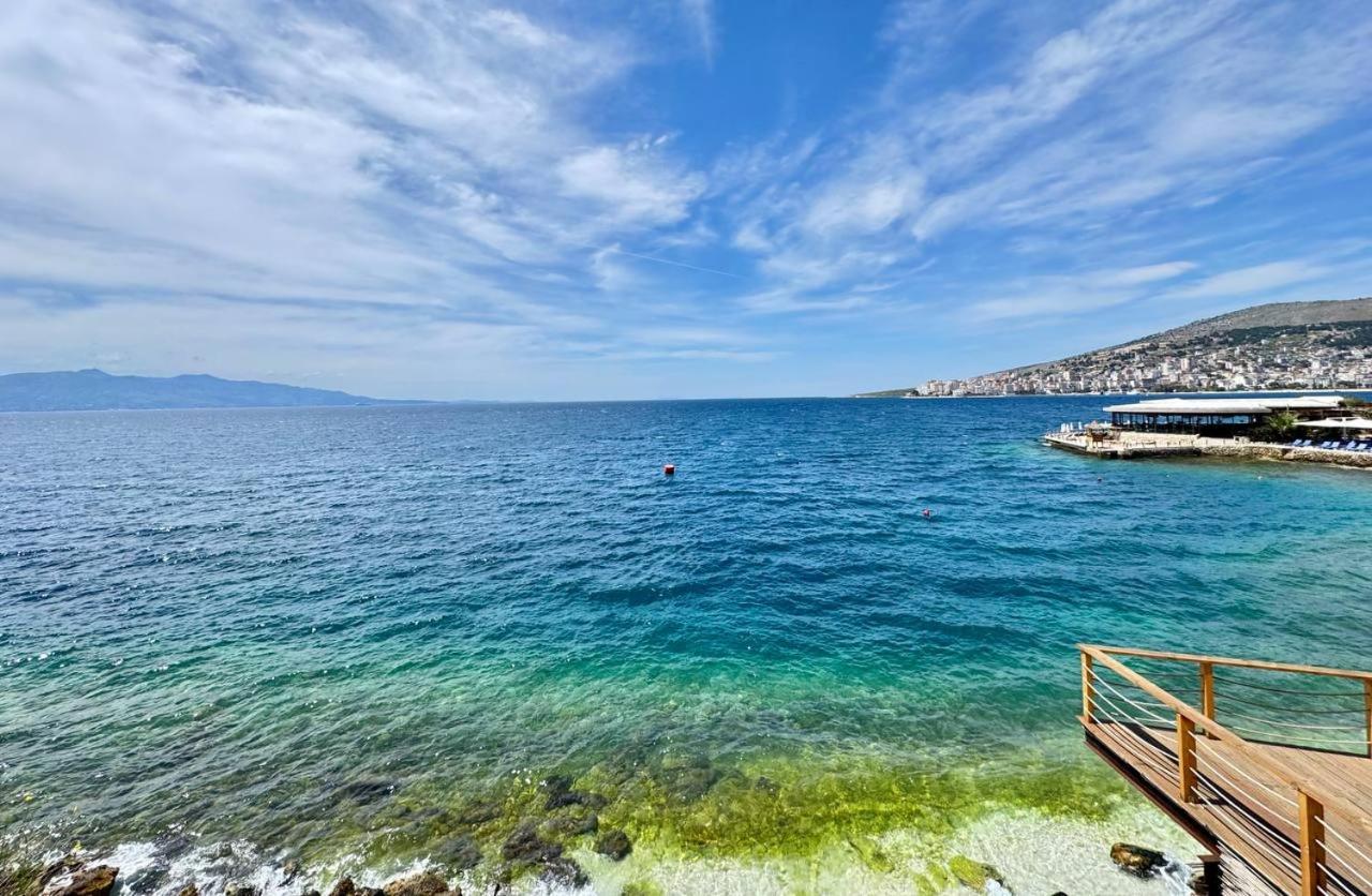 Del Mar Sea View Apartment Саранде Екстериор снимка