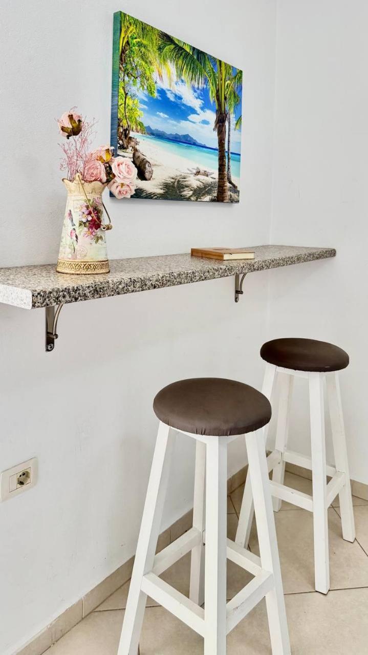 Del Mar Sea View Apartment Саранде Екстериор снимка