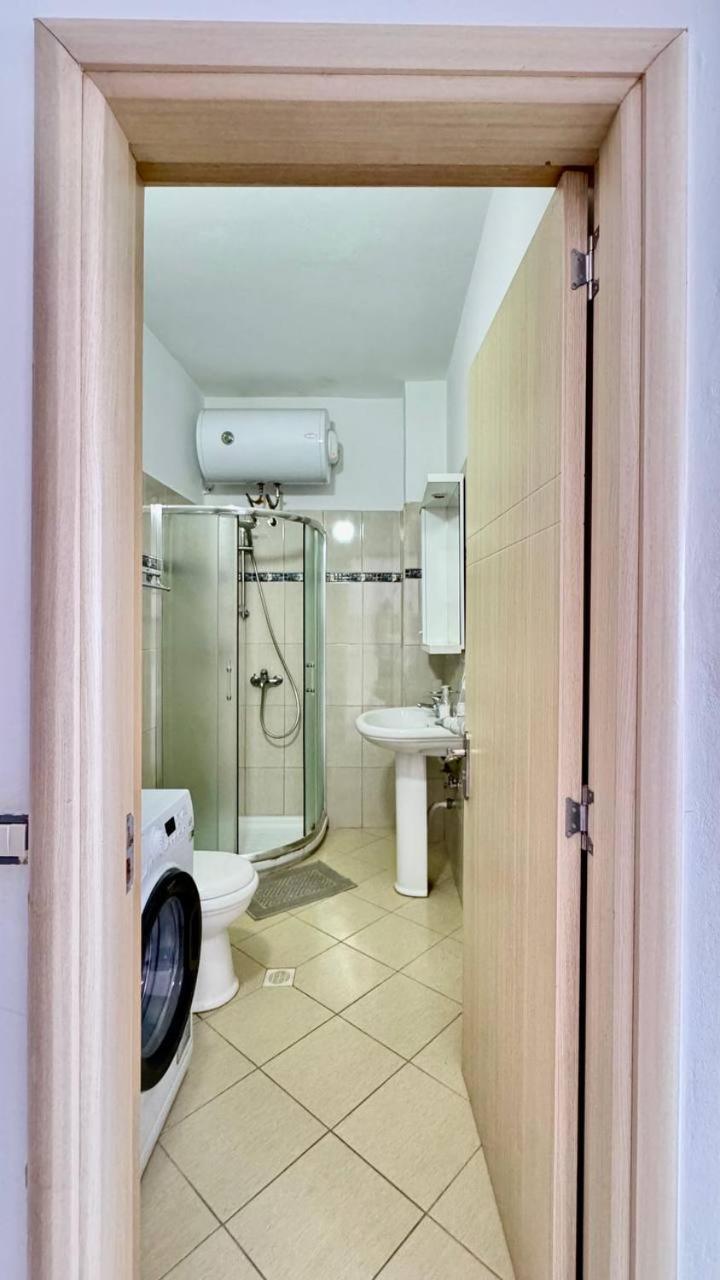 Del Mar Sea View Apartment Саранде Екстериор снимка