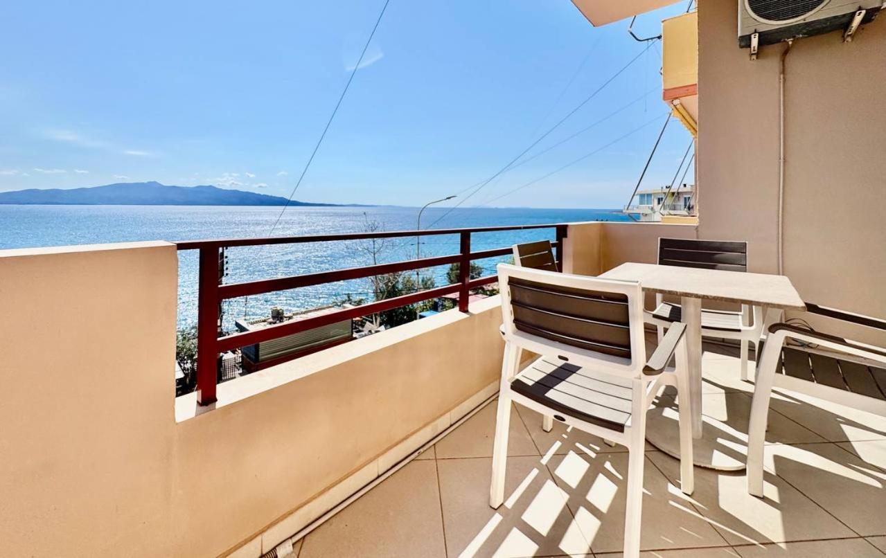 Del Mar Sea View Apartment Саранде Екстериор снимка